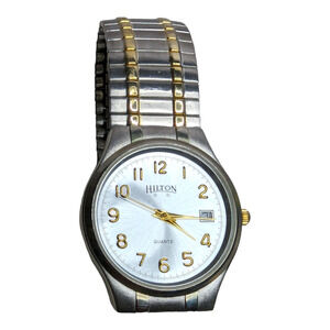 Hilton Two-Tone Stainless Steel Expansion Band Quartz Movement Mens Watch Vtg